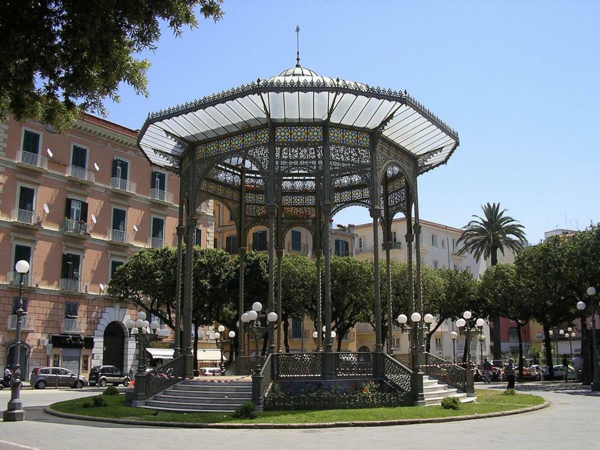 卡斯特拉玛雷帝斯达比亚 Palazzo San Francesco酒店 外观 照片